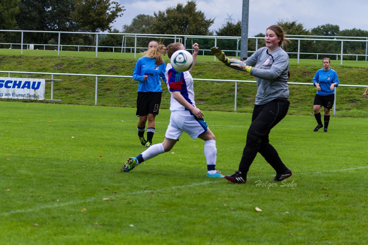 Bild 340 - B-Juniorinnen SV Henstedt Ulzburg - Frauen Bramfelder SV 3 : Ergebnis: 9:0